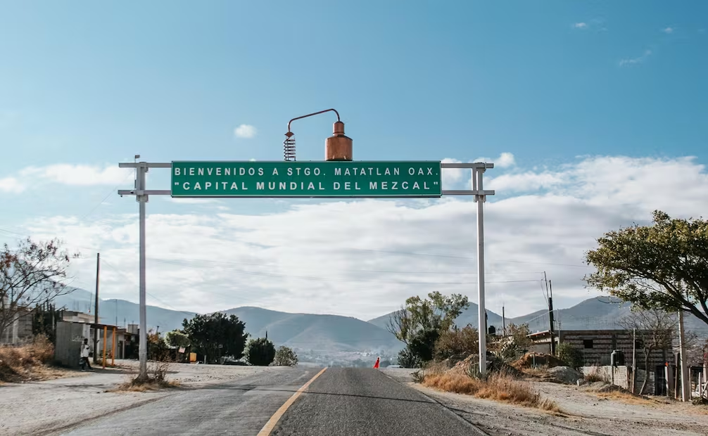 Santiago Matatlán, capital mundial del mezcal